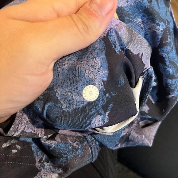 Lululemon Wunder Under floral cropped leggings - Picture 5 of 5